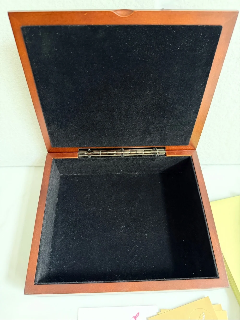Papyrus Floral Keepsake Box with Cards